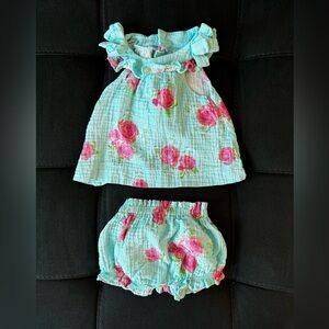 Mud Pie 2 piece outfit - blue with flowers  3-6 months.